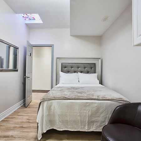 Toronto Rooms And Suites Dış mekan fotoğraf